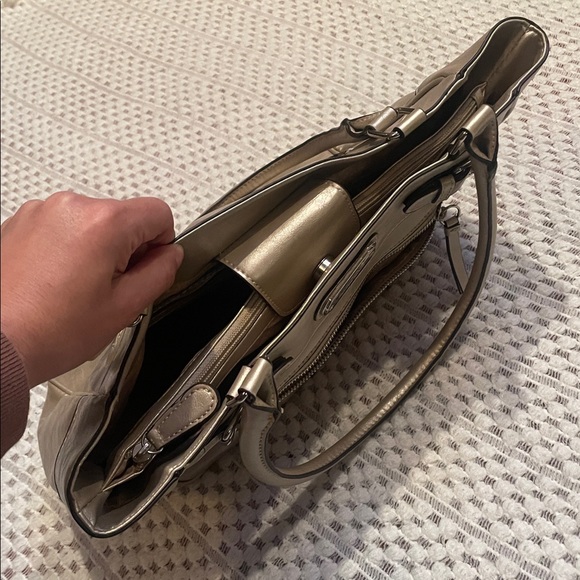 Franco Sarto Gold Handbag/Purse - Picture 8 of 15